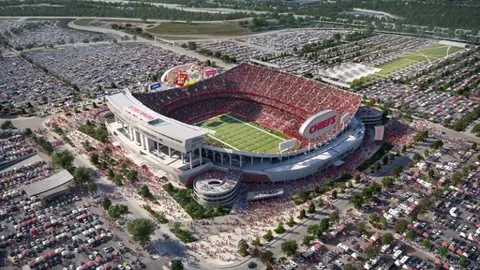 媒体人称可给曾凡博比赛三十分钟，却仅安排十四分钟，保守态度令人困惑